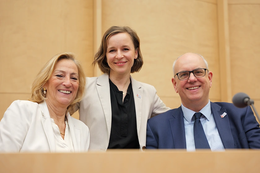 vl. Direktorin des Bundesrates ,Ute Rettler - Bevollmächtigte beim Bund und für Europa, Staatsrätin Nancy Böhning - Bundesratspräsident Dr. Andreas Bovenschulte