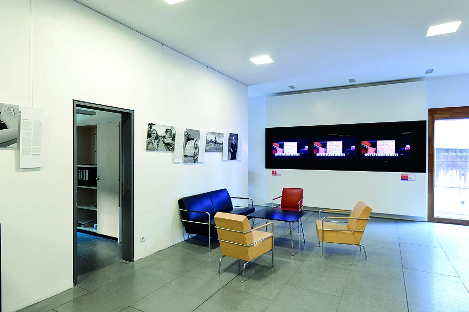 Blick in das Foyer der Landesvertretung