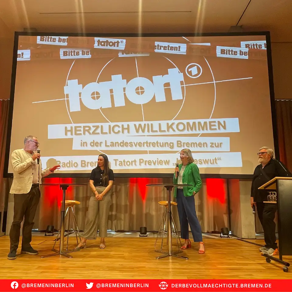 vl. Schauspieler Thomas Schendel, Regisseurin Anne Zohra Berrached, Christina Del Din, Leiterin der Kommunikation Radio Bremen, Schauspieler Aljoscha Stadelmann, 