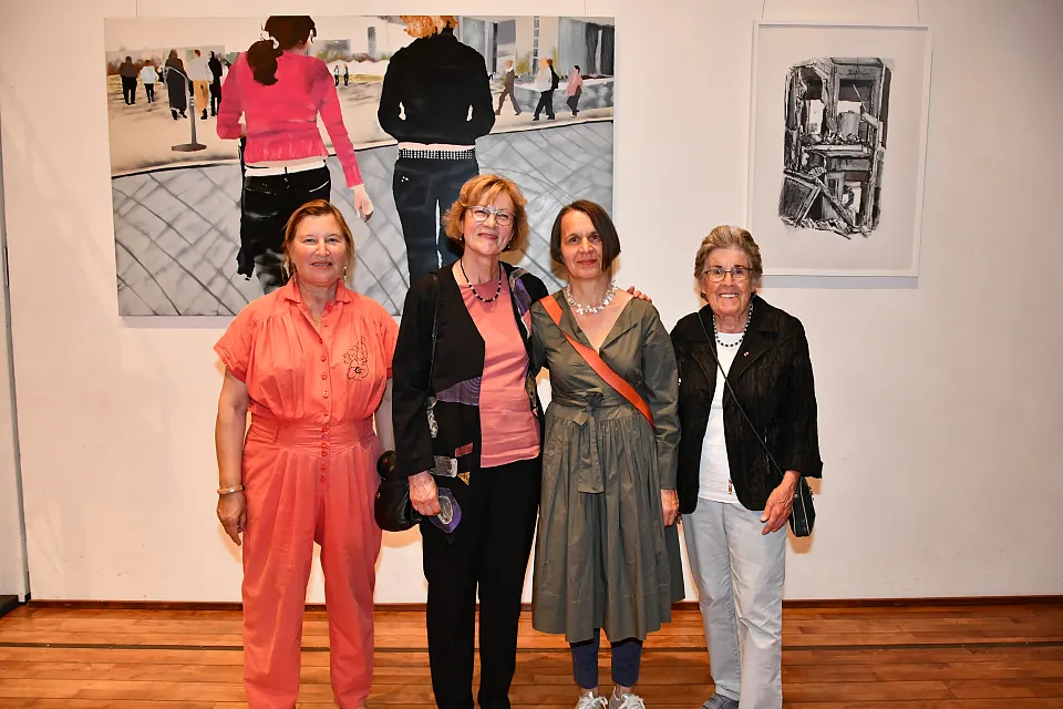 Vernissage zur Ausstellung "BIK Galerie 149 zu Gast in Berlin"