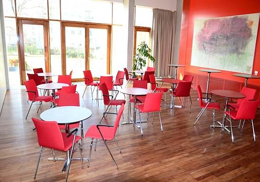 Blick in den Gartensaal