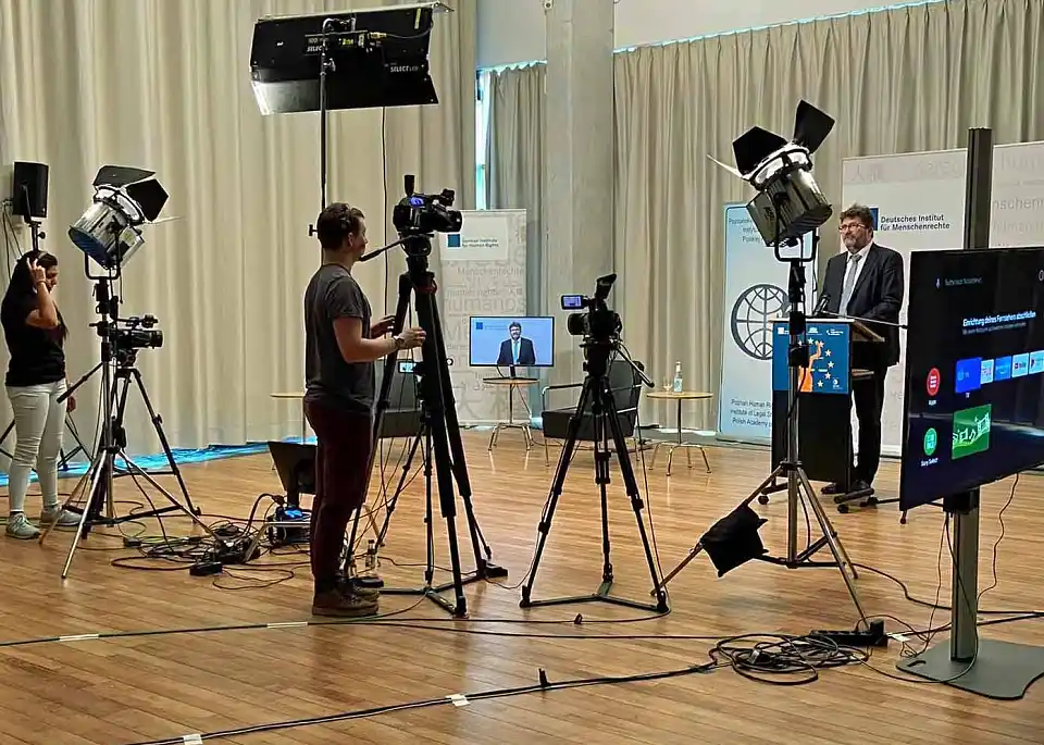 Foto 3 Impression Online-Konferenz [Foto: Pressestelle Landesvertretung Bremen; Abdruck honorarfrei]